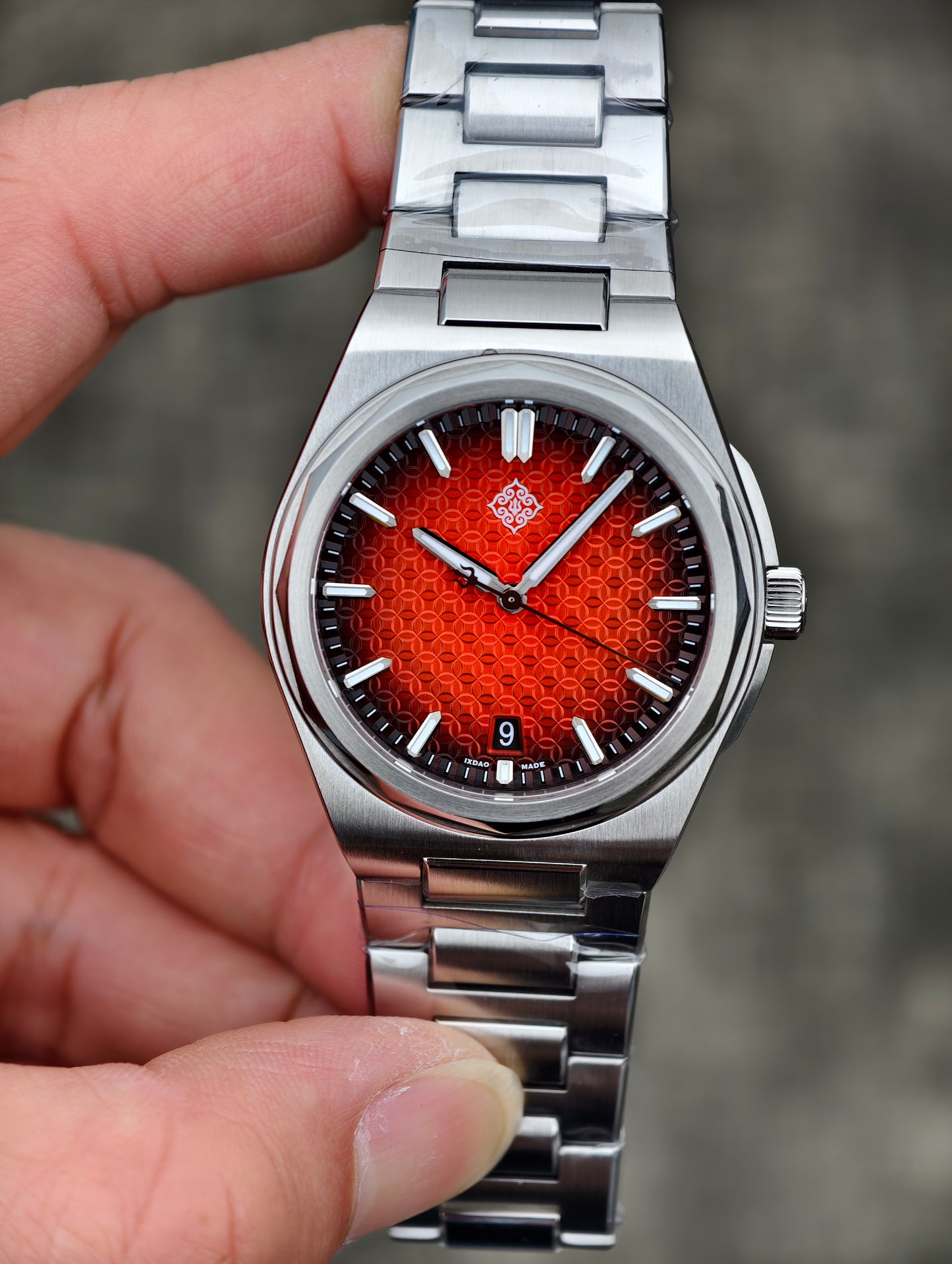 (In stock)IXDAO X13S - Warrior Black Armor Series Men's 316L Stainless Steel Automatic Mechanical Watch with Sapphire Crystal Luminous MIYOTA 9015 10ATM Waterproof BGW9