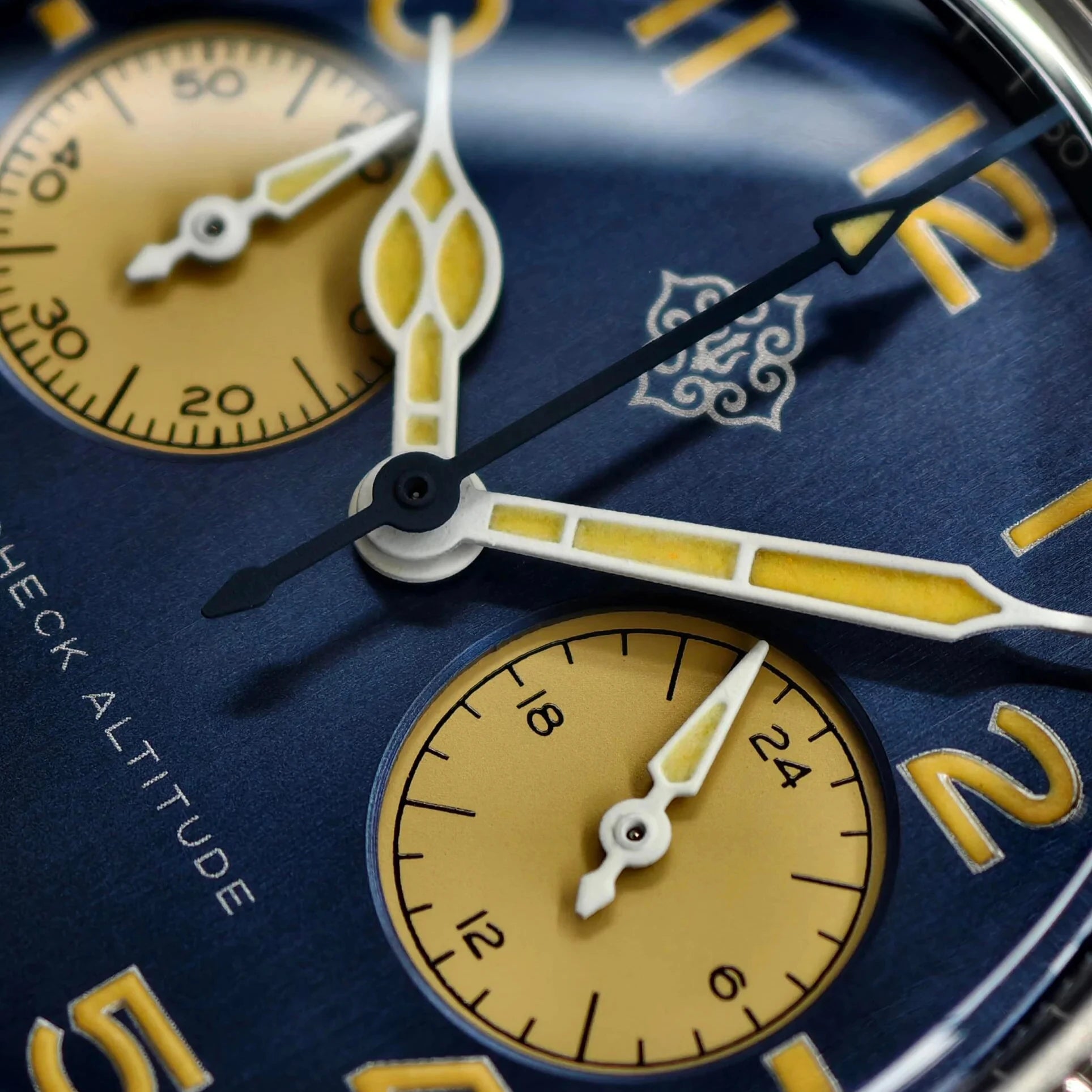 2025 New IXDAO 39mm Pilot Men's Quartz Watch - Peregrine Falcon 2025 New IXDAO 39mm Pilot Men's Quartz Watch - Peregrine Falcon